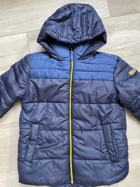 Kvalitná zimná bunda, 128 / 134
