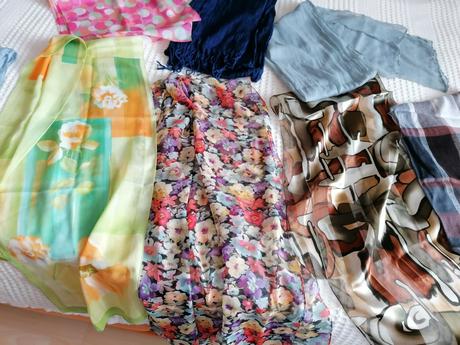 Dámske šatky a šály rozne,