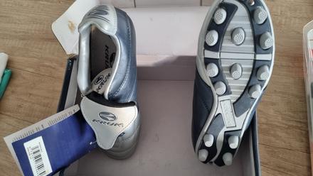 Nove kopacky 36 a nove chranice, 36