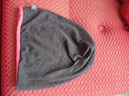 Obojstranná čiapka  elastická, 134