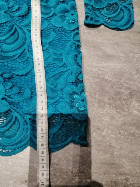 Čipkované šaty reserved vs pružné s podšívkou, reserved,s