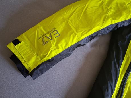 Páperová bunda originál ea7 emporio armani, armani,xl