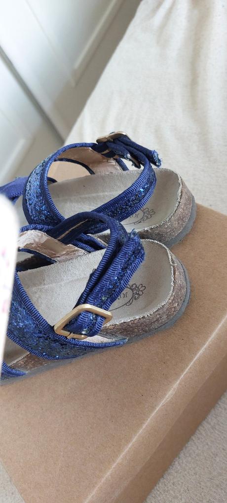 Joyfolie sandalky, 26