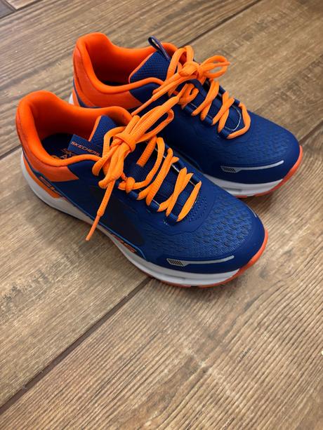 Tenisky skechers, skechers,35