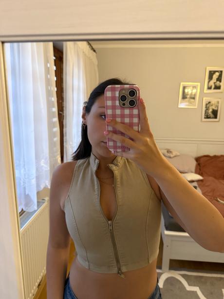 Topik na zips, bershka,m