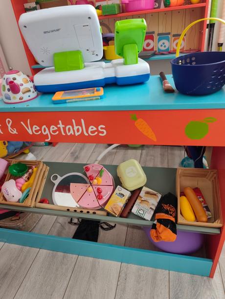 Detsky drevený obchod, 