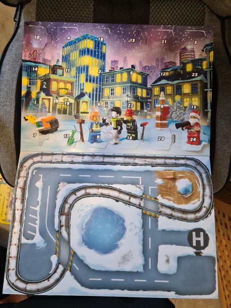 Lego adventny kalendar, 