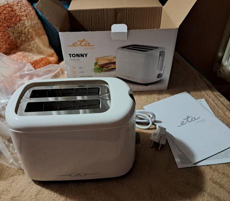 Toastovac eta nepouzity, novy, eta