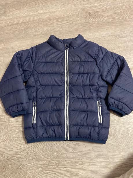 Prechodná vetrovka, 92