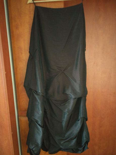 Spoločenské šaty, 36