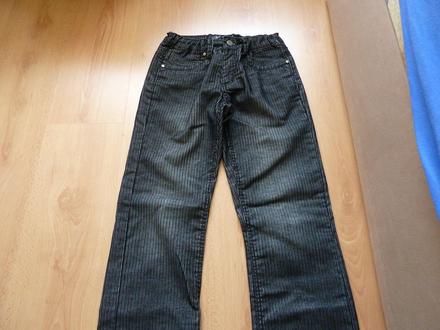 Chlapčenské nohavice, 152