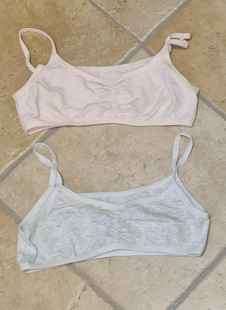 2x podprsenkový top nenoseny, pepco,164