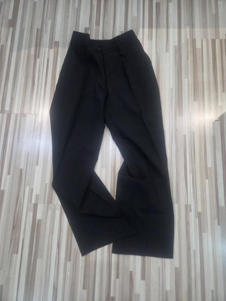 Chlapčenské nohavice, 146