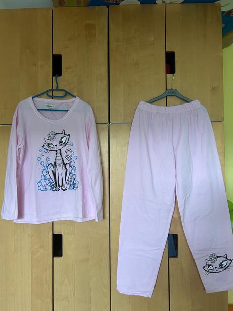 Teplé bavlnené pyžamo, m