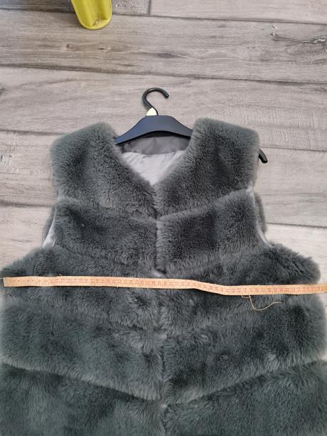 Vesta z umelej kožušiny uni, tu