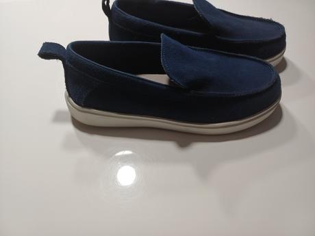 Oblek na 1.sväte prijimanie, 146