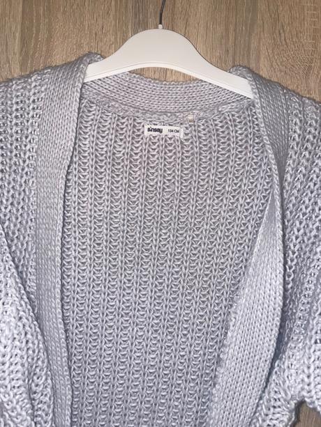 Sveter 1+1 zdarma, sinsay,134