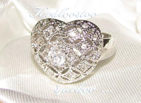Prsteň so srdiečkom,