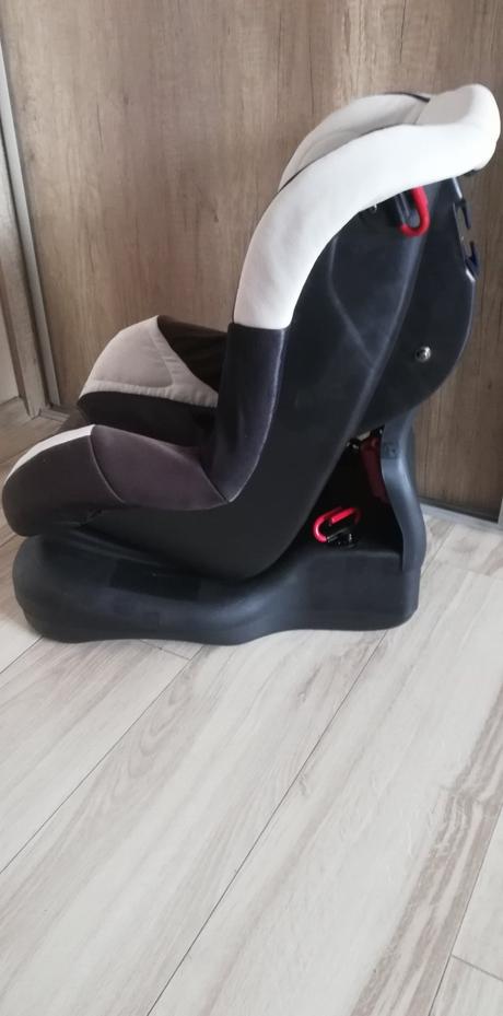 Autosedačka giordani,