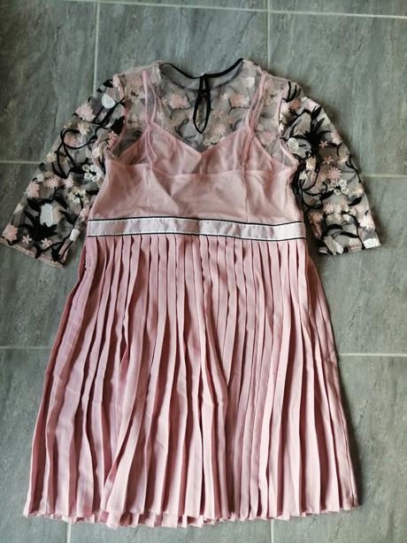 Luxus čipkované ružové šaty v42-46, 44