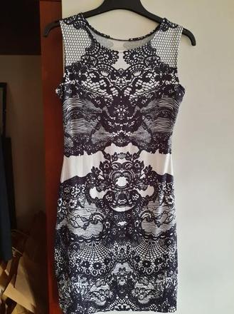 Čiernobiele šaty, s