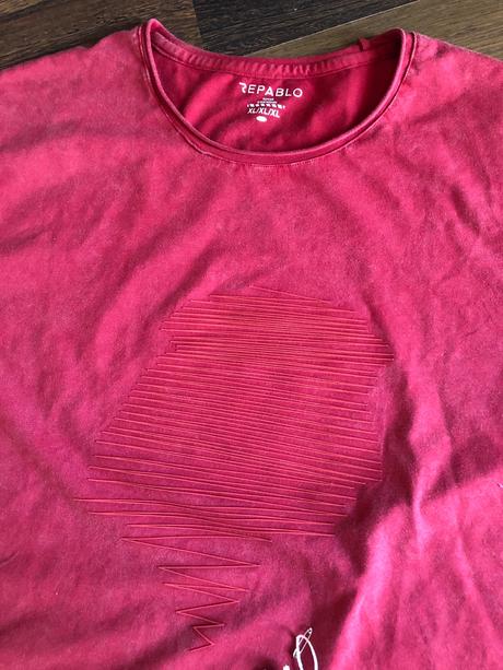 Elasticke tričko - nové, l