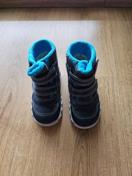 Cizmy v 23., superfit,23