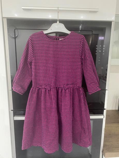 Dievčenské šaty velk.128, 128