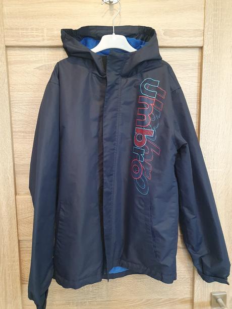Tenká vetrovka, umbro,152