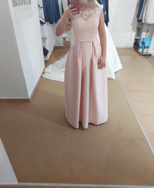 Čo poviete na výber popolnočných šiat?