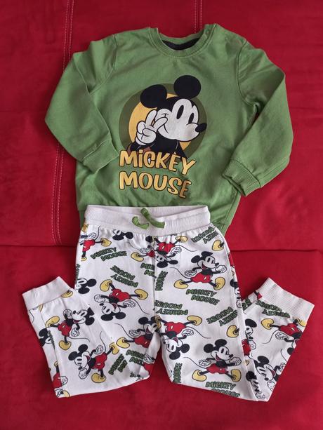 Pyžamko paw patrol, mickey 98-104, 98