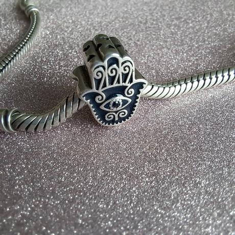 Prívesok fatimina ruka, 