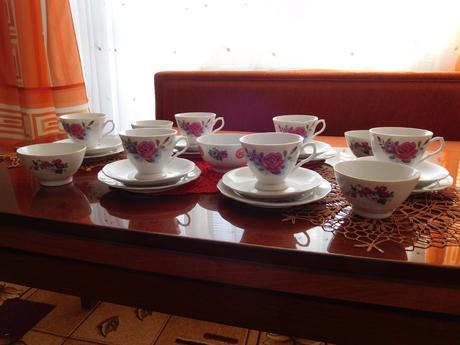 Čínsky porcelán šálky podšálky šípová ruža, 