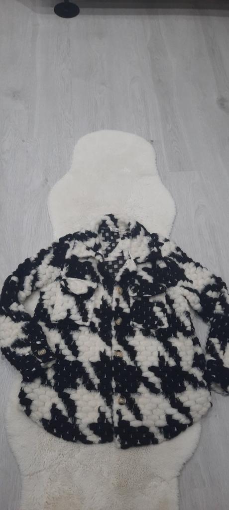 Košeĺový kabát, l