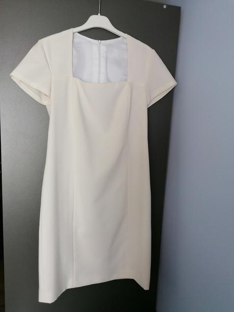 Smotanovo biele šaty, m