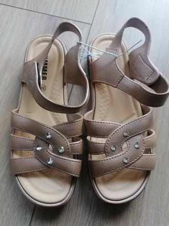 Pohodlné sandálky, 38