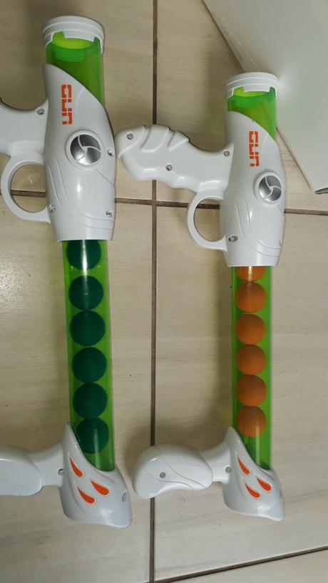 Pohyblivy terc s pistolami, 