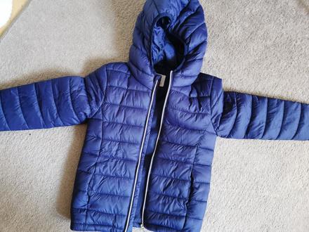 Prechodná vetrovka, lupilu,122