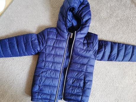 Prechodná vetrovka, lupilu,122