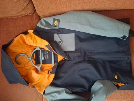 Lyžiarska bunda, quiksilver,134