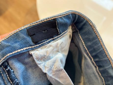 Kraťasy zn.h&m (veľ.104), h&m,104