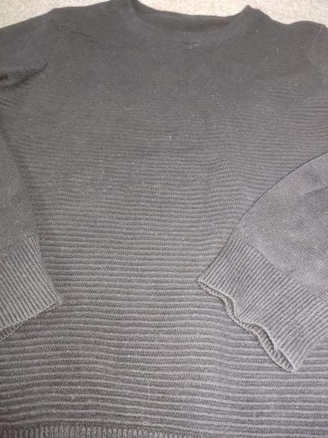 Čierny svetrík, f&f,140