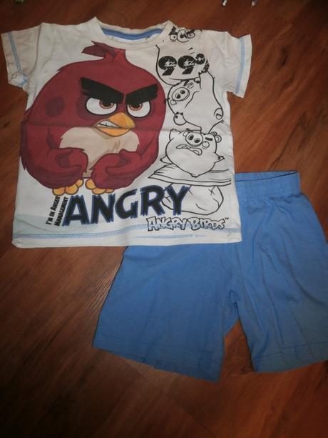Pyžamko angry birds, 98