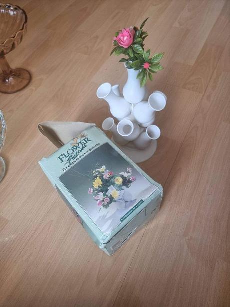 Vazicky naikebanu dekoraciu celorocnu..,