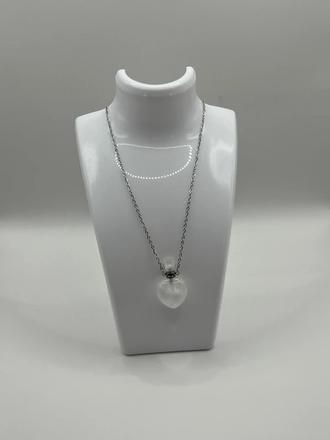 Nahrdelnik s priveskom na parfem, 