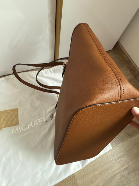 Nádherná original kabelka michael kors, michael kors