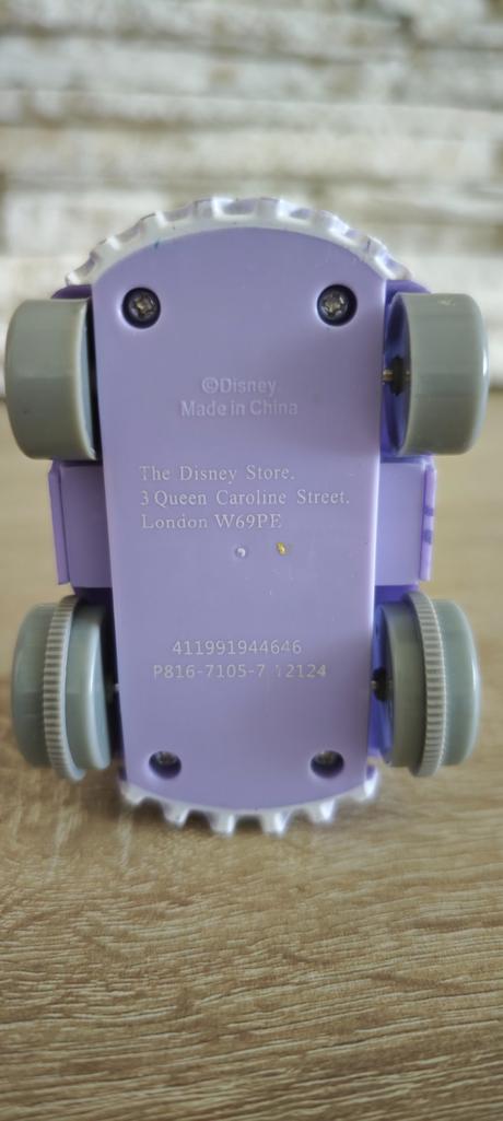 Origináldisney store naťahovacie auto,