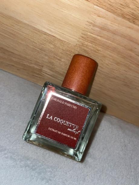 Parfém emerald parfums,