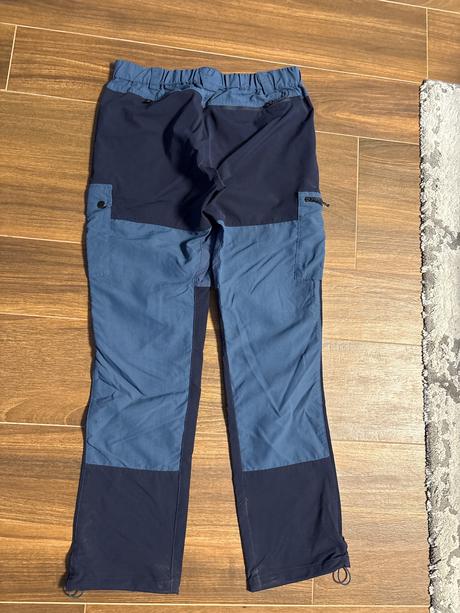 Turisticke nohavice, m