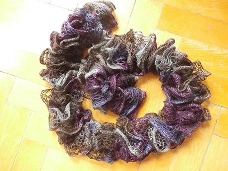 Šál - min. nosený, 